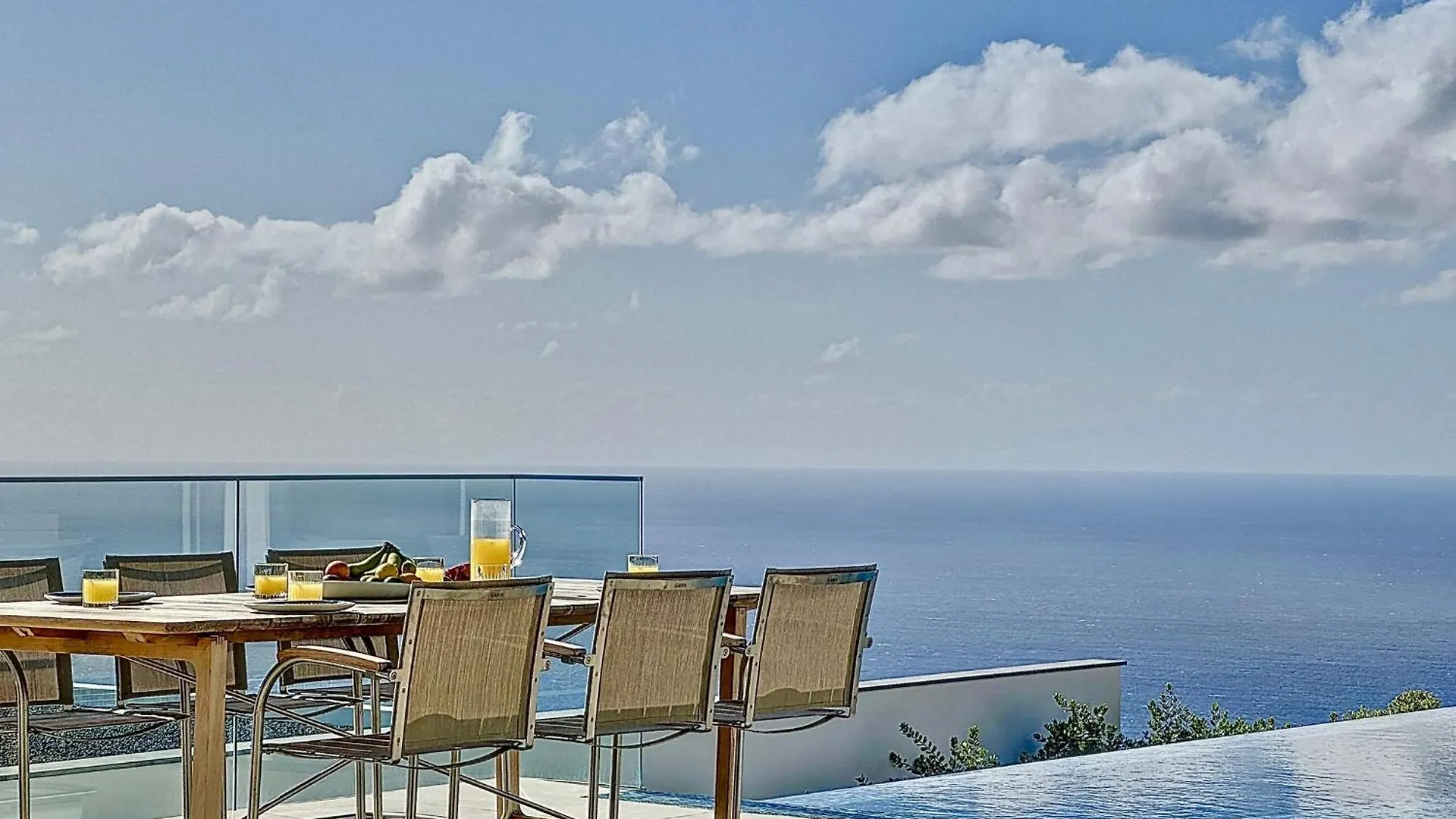 Villa Oceanair By Lovelystay Prazeres Portugal